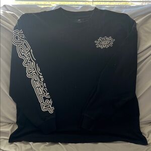 H&M Black Oversized Long Sleeve with White Graphic